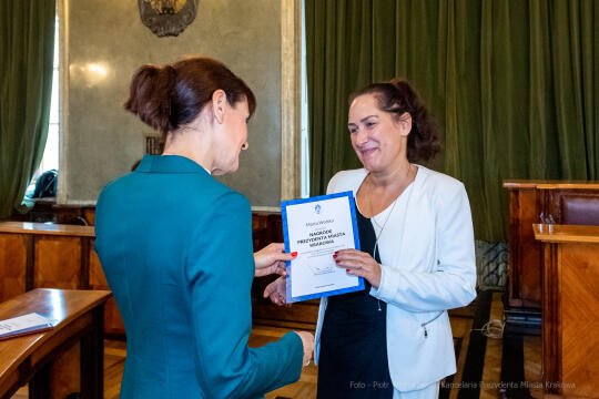 nauczyciele, nagroda, prezydenta, Korfel-Jasińska, wręczenie, nagrody, nauczyciele, Urząd Miasta 