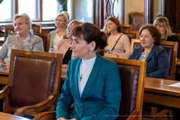 nauczyciele, nagroda, prezydenta, Korfel-Jasińska, wręczenie, nagrody, nauczyciele, Urząd Miasta 