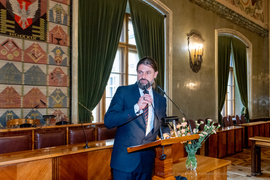 nauczyciele, nagroda, prezydenta, Korfel-Jasińska, wręczenie, nagrody, nauczyciele, Urząd Miasta   Autor: P. Wojnarowski