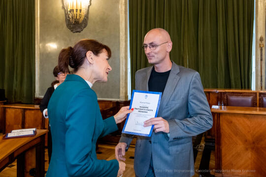 nauczyciele, nagroda, prezydenta, Korfel-Jasińska, wręczenie, nagrody, nauczyciele, Urząd Miasta 