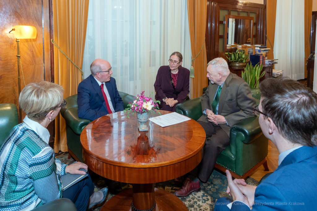 Patrick, Haughey, ambasador, Irlandia, Majchrowski, wizyta , Kraków, spotkanie, 2022, październik  Autor: P. Wojnarowski