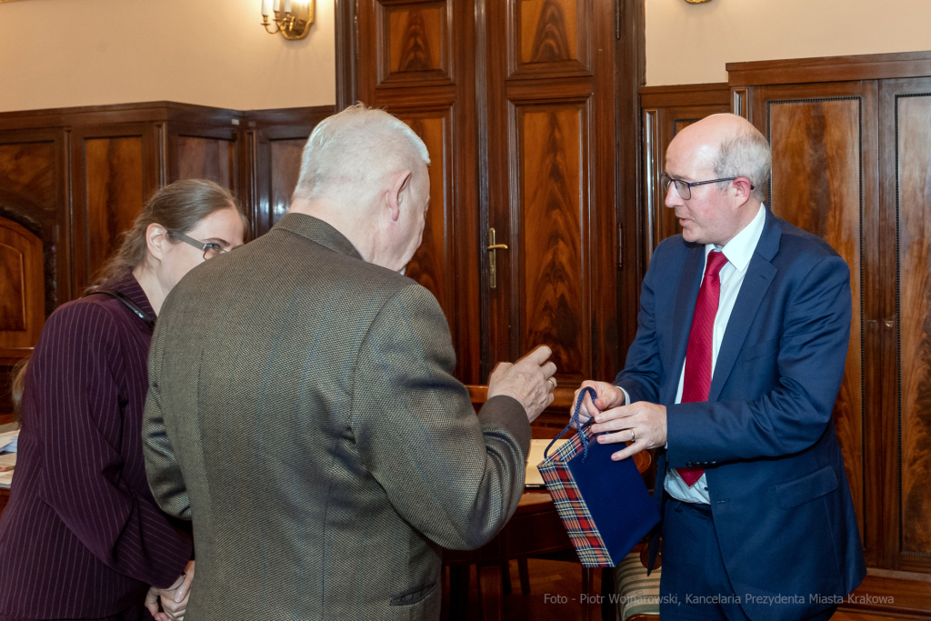 Patrick, Haughey, ambasador, Irlandia, Majchrowski, wizyta , Kraków, spotkanie, 2022, październik  Autor: P. Wojnarowski