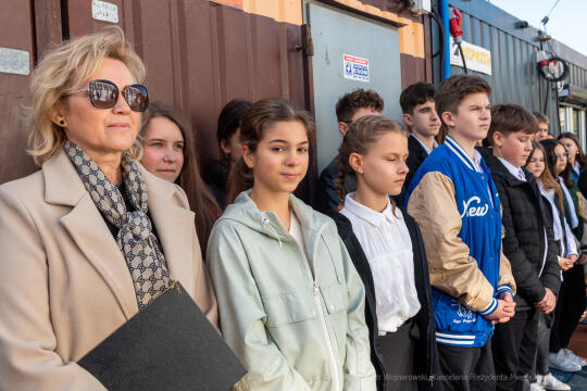 umk_1993.jpg-szkoła, budowa, sala, gimnastyczna, 89, Kraków, Kulig, wmurowanie, akt, erekcyjny