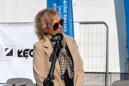 umk_1998.jpg-szkoła, budowa, sala, gimnastyczna, 89, Kraków, Kulig, wmurowanie, akt, erekcyjny