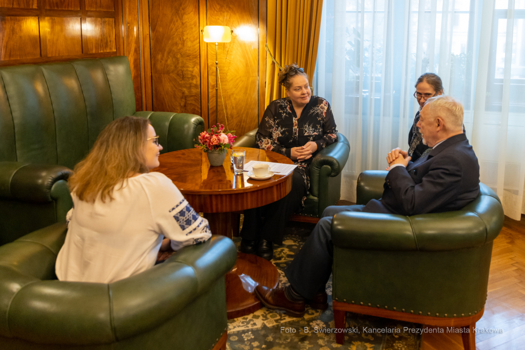 bs_221024_9973.jpg-Wizyta, Majchrowski 