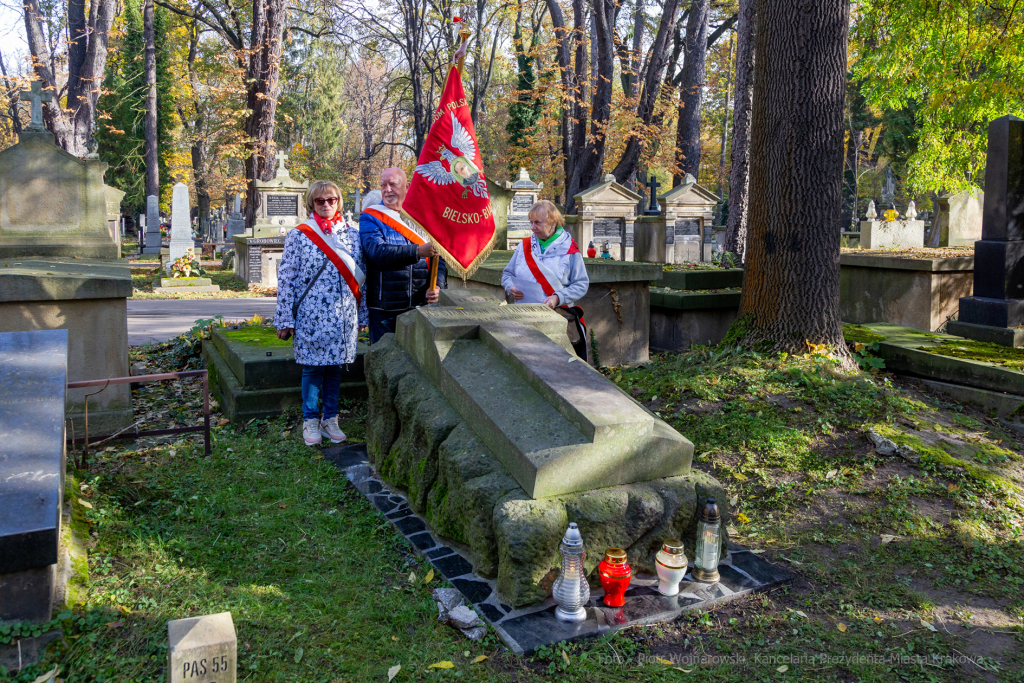Bielsko-Biała, Dom Polski, Stojałowski, ksiądz, Rakowicki, Piaskowski, Rusiniak, grób, Stanisła  Autor: P. Wojnarowski