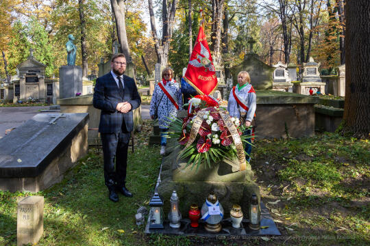 Bielsko-Biała, Dom Polski, Stojałowski, ksiądz, Rakowicki, Piaskowski, Rusiniak, grób, Stanisła