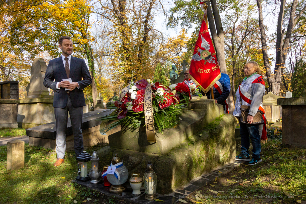 Bielsko-Biała, Dom Polski, Stojałowski, ksiądz, Rakowicki, Piaskowski, Rusiniak, grób, Stanisła  Autor: P. Wojnarowski