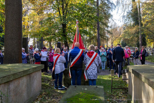 Bielsko-Biała, Dom Polski, Stojałowski, ksiądz, Rakowicki, Piaskowski, Rusiniak, grób, Stanisła