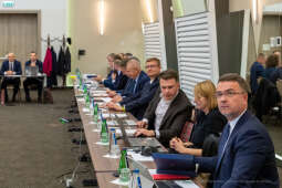 umk_2908-2.jpg-Związek, Miast, Polskich, Majchrowski, medal, zarząd, Kraków, posiedzenie