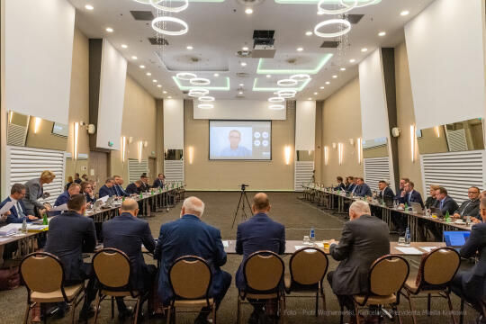 umk_2915-2.jpg-Związek, Miast, Polskich, Majchrowski, medal, zarząd, Kraków, posiedzenie