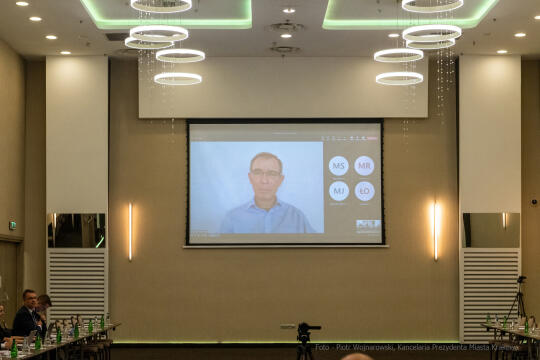 umk_2916-2.jpg-Związek, Miast, Polskich, Majchrowski, medal, zarząd, Kraków, posiedzenie