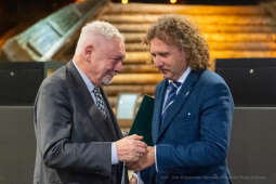 umk_3137-2.jpg-Związek, Miast, Polskich, Majchrowski, medal, zarząd, Kraków, posiedzenie