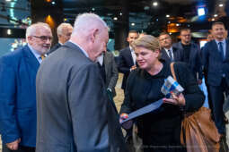 umk_3145-2.jpg-Związek, Miast, Polskich, Majchrowski, medal, zarząd, Kraków, posiedzenie