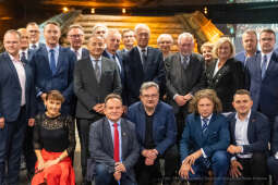 umk_3167-2.jpg-Związek, Miast, Polskich, Majchrowski, medal, zarząd, Kraków, posiedzenie