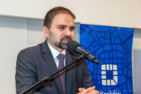 umk_3569.jpg-wręczenie, medal świętego Krzysztofa, Krzysztofory, Niezabitowski, Majchrowski