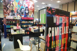 bs_221027_0106.jpg-Targi Książki, Majchrowski