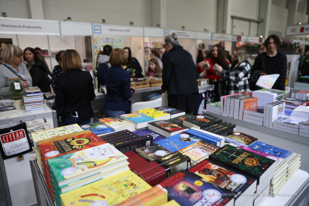 bs_221027_1134.jpg-Targi Książki, Majchrowski  Autor: B. Świerzowski