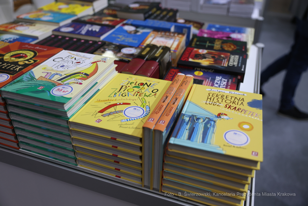 bs_221027_1162.jpg-Targi Książki, Majchrowski  Autor: B. Świerzowski