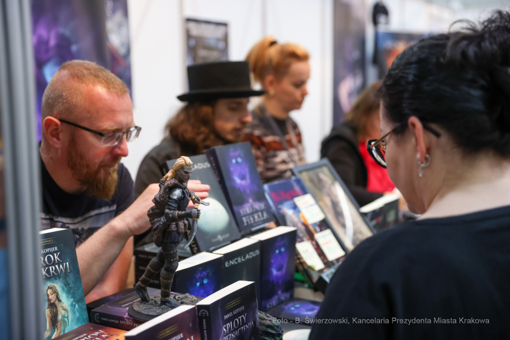 bs_221027_1179.jpg-Targi Książki, Majchrowski  Autor: B. Świerzowski