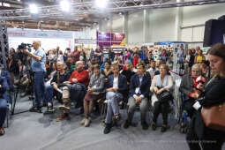 bs_221027_1249.jpg-Targi Książki, Majchrowski