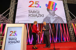 bs_221027_1297.jpg-Targi Książki, Majchrowski