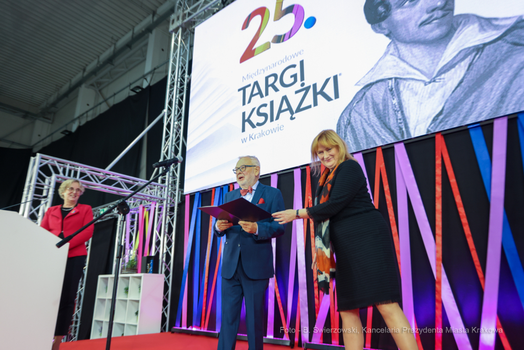 bs_221027_1314.jpg-Targi Książki, Majchrowski  Autor: B. Świerzowski