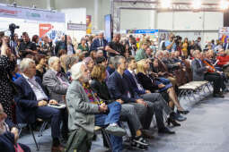 bs_221027_1345.jpg-Targi Książki, Majchrowski