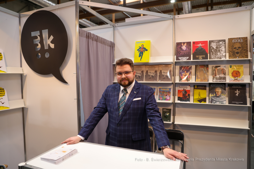 bs_221027_1366.jpg-Targi Książki, Majchrowski  Autor: B. Świerzowski