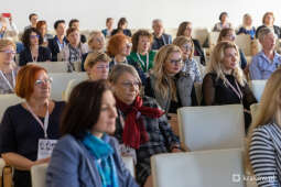 bs_221028_1520.jpg-Konferencja „Krakowianki siłą miasta! O historii kobiet w edukacji”