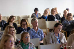 bs_221028_1666.jpg-Konferencja „Krakowianki siłą miasta! O historii kobiet w edukacji”