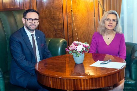 umk_4663.jpg-Obajtek, Majchrowski, Wassermann, spotkanie, Kraków, UMK, 2022