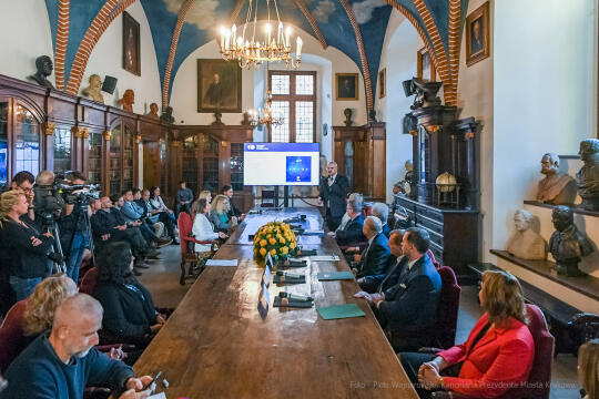 umk_4288.jpg-UJ, intencyjny, podpisanie, Kopernik, UJ, Muzyk, rektorzy, list, 2022, Collegium Maius