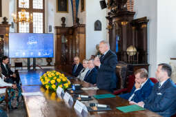 umk_4308.jpg-UJ, intencyjny, podpisanie, Kopernik, UJ, Muzyk, rektorzy, list, 2022, Collegium Maius