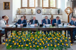 umk_4326.jpg-UJ, intencyjny, podpisanie, Kopernik, UJ, Muzyk, rektorzy, list, 2022, Collegium Maius