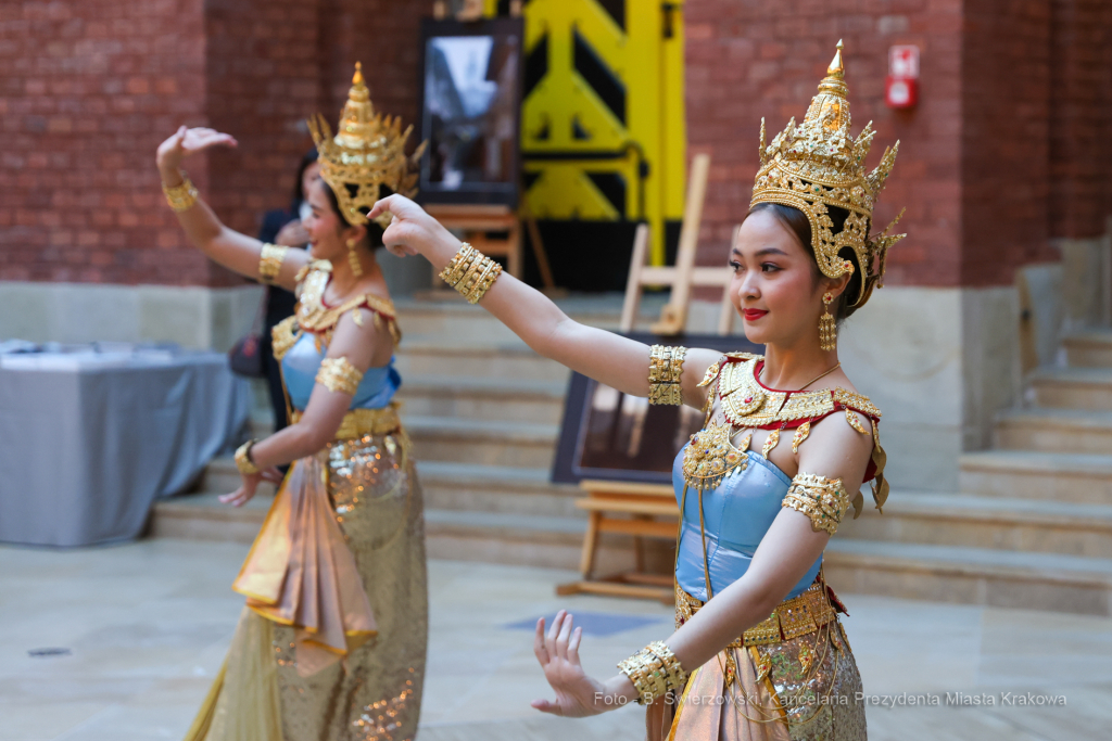 bs_221107_3787.jpg-KIT, Izba Turystyki, Majchrowski  Autor: B. Świerzowski