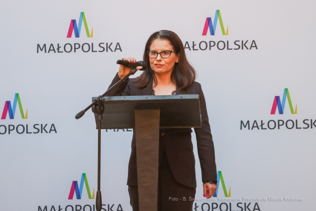 bs_221107_4015.jpg-KIT, Izba Turystyki, Majchrowski  Autor: B. Świerzowski