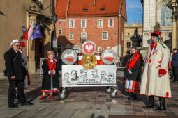 bs_221111_1325.jpg-11 listopada, Wawel, Kośmider