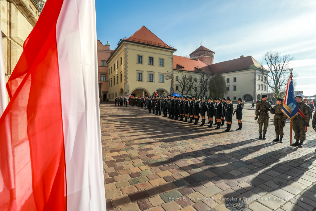 bs_221111_1379.jpg-11 listopada, Wawel, Kośmider  Autor: B. Świerzowski