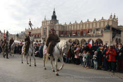 bs_221111_1861.jpg-11 listopada, Kośmider, Plac Matejki