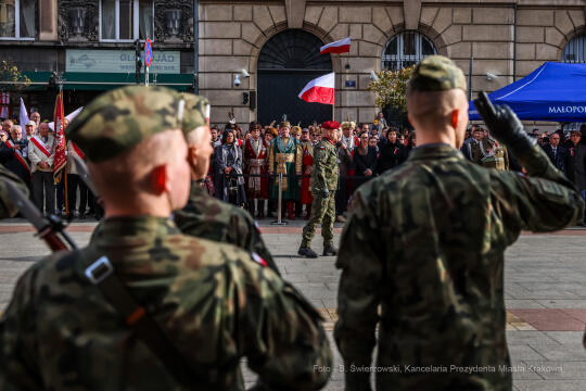 bs_221111_4881.jpg-11 listopada, Kośmider, Plac Matejki