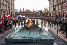 bs_221111_4983.jpg-11 listopada, Kośmider, Plac Matejki