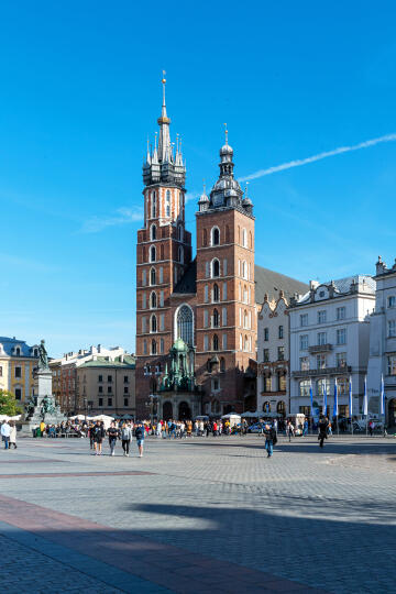 krk_03.jpg-Kraków, 20 lat, zmian, zmiany, czaro-białe, kolorowe, postęp, stare, nowe