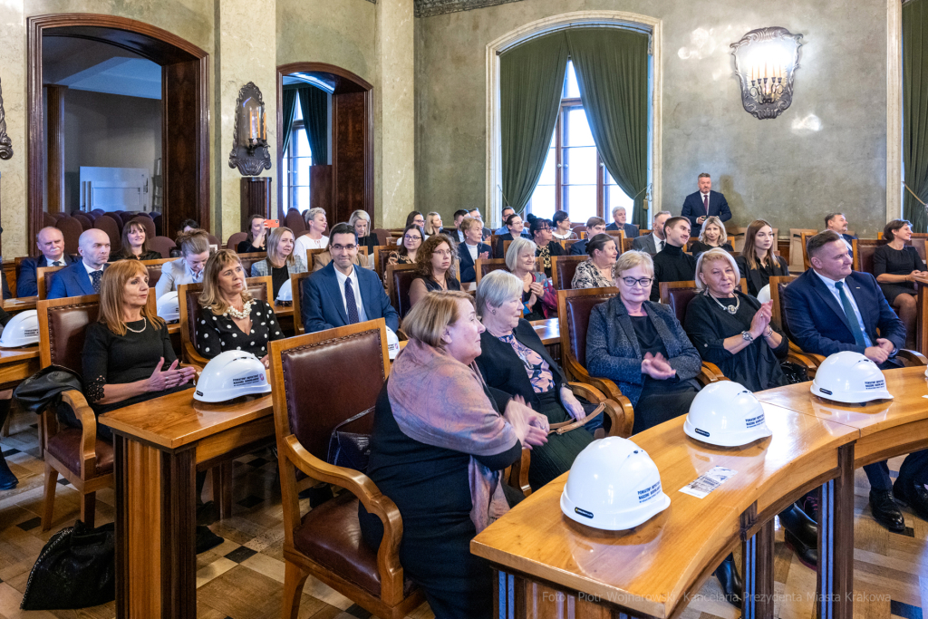 dsc_5342.jpg-gala, budowlani, nadzór, budowlany, Majchrowski, Kraków, 2022, budowlanych  Autor: P. Wojnarowski