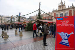 bs-221126-img_6990.jpg-Targi, Święta, Kośmider