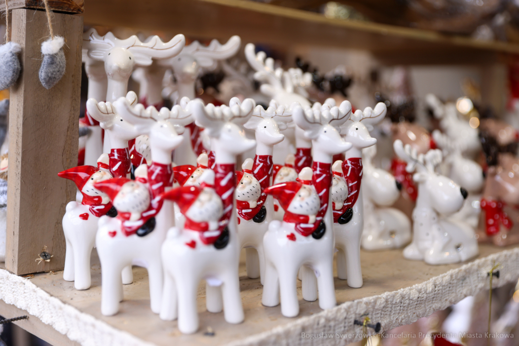 bs-221126-img_7009.jpg-Targi, Święta, Kośmider  Autor: B. Świerzowski