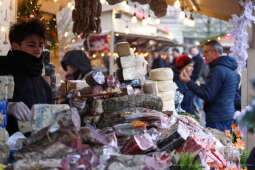 bs-221126-img_7042.jpg-Targi, Święta, Kośmider