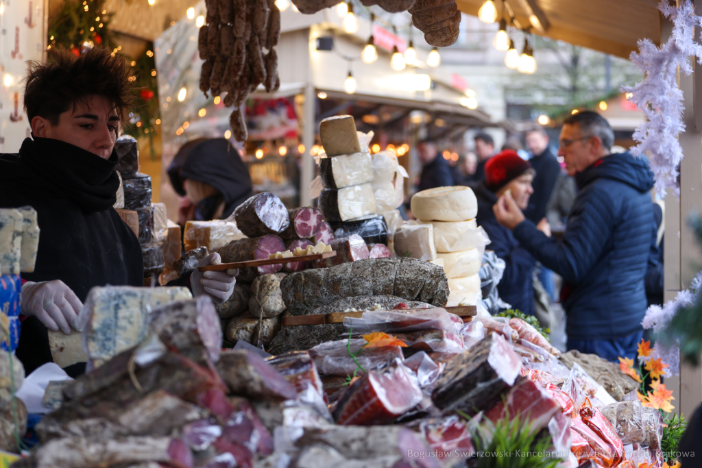 bs-221126-img_7042.jpg-Targi, Święta, Kośmider  Autor: B. Świerzowski