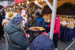 bs-221126-img_7056.jpg-Targi, Święta, Kośmider