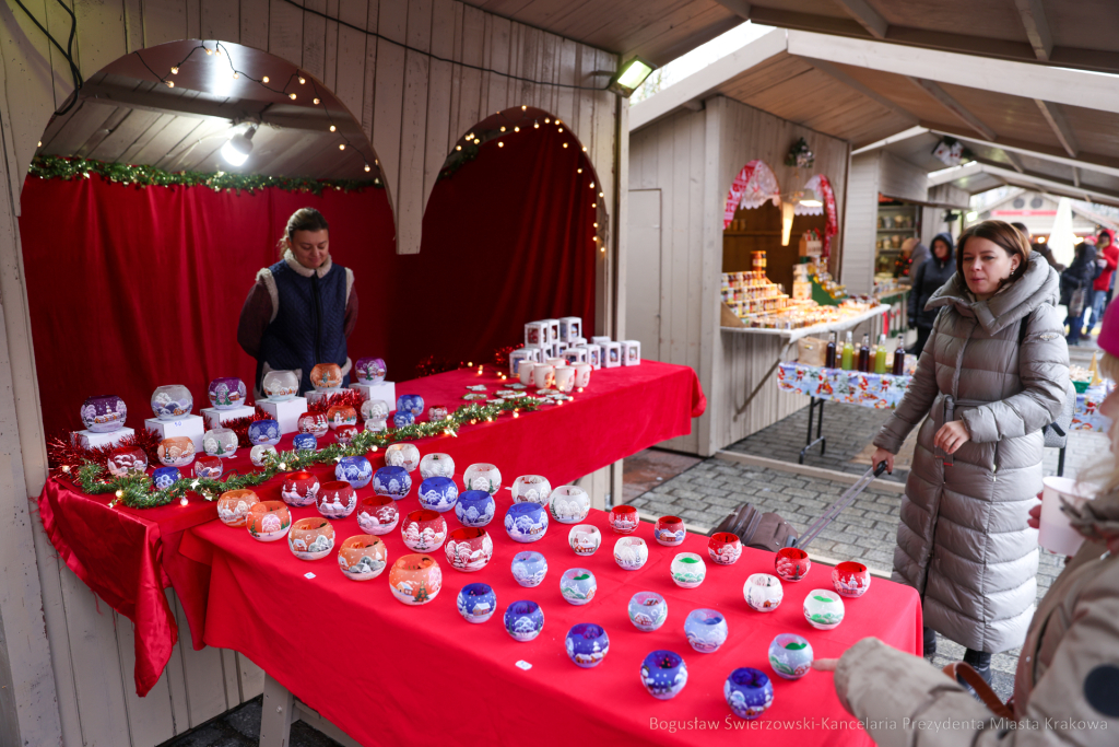 bs-221126-img_7072.jpg-Targi, Święta, Kośmider  Autor: B. Świerzowski